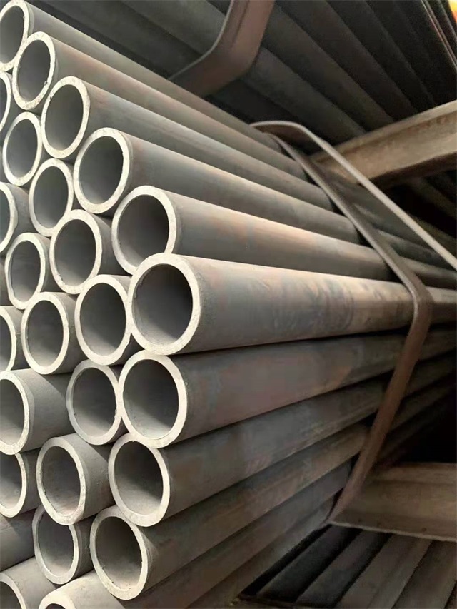 新余35#结构无缝钢管