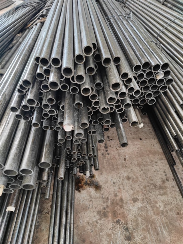 新余精密光亮无缝钢管厂