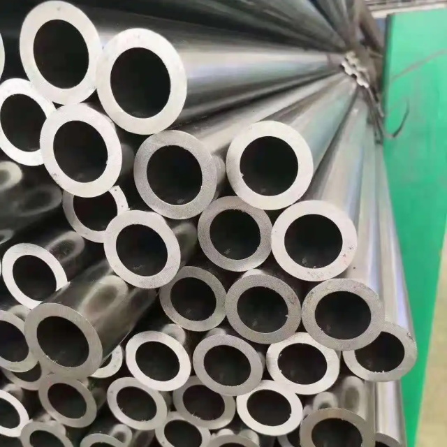 新余20crmnti精密无缝钢管